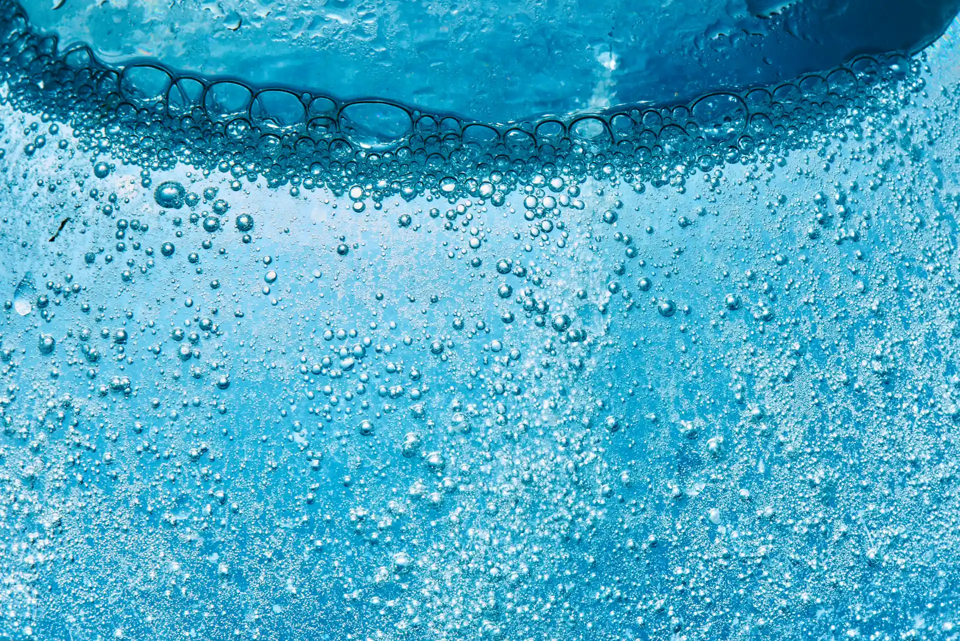 Gaseeritud vesi „Culligan“ veeautomaadist